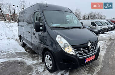 Вантажний фургон Renault Master 2017 в Тернополі