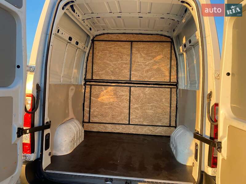 Вантажопасажирський фургон Renault Master 2016 в Хмельницькому фото 9 Вантажопасажирський фургон Renault Master 2016 в Хмельницькому