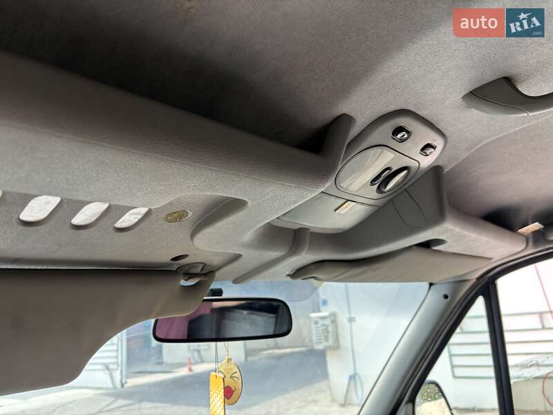 Вантажний фургон Renault Master 2006 в Хмельницькому