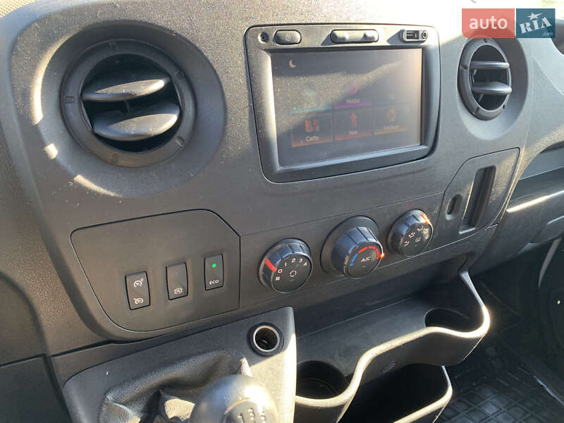 Грузовой фургон Renault Master 2017 в Харькове