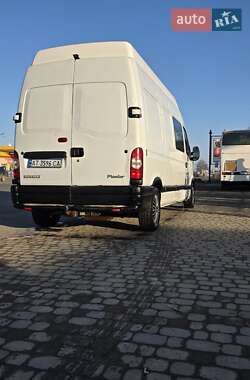 Грузовой фургон Renault Master 2004 в Ивано-Франковске