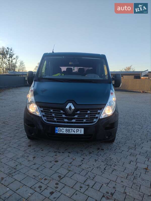 Автовоз Renault Master 2015 в Львові
