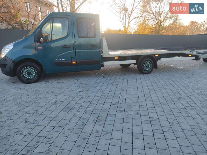 Автовоз Renault Master 2015 в Львові