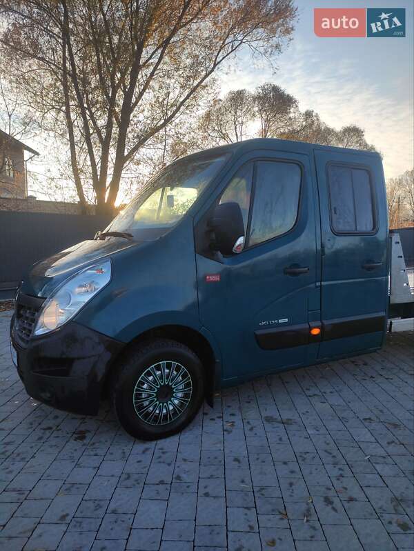 Автовоз Renault Master 2015 в Львові