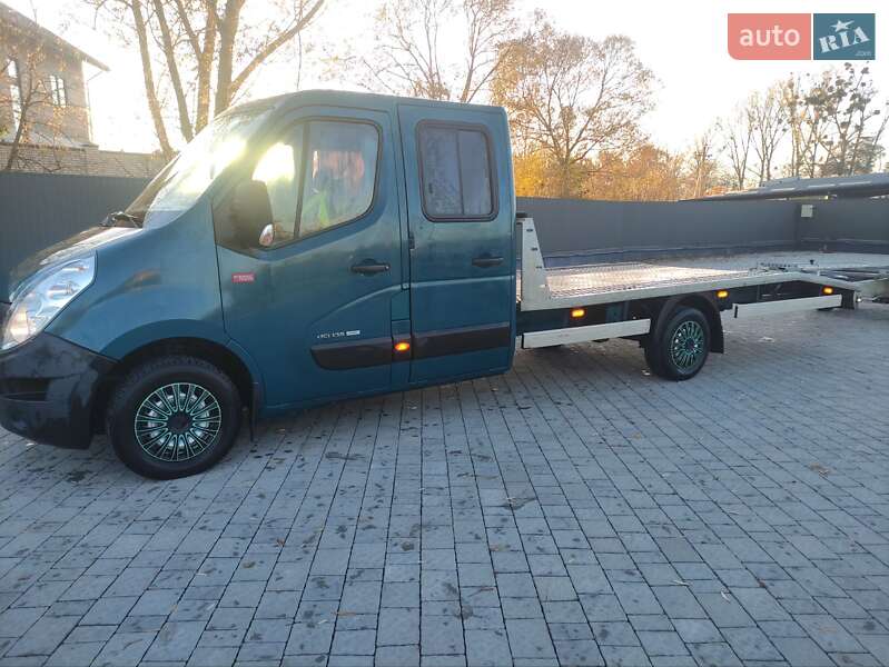 Автовоз Renault Master 2015 в Львові