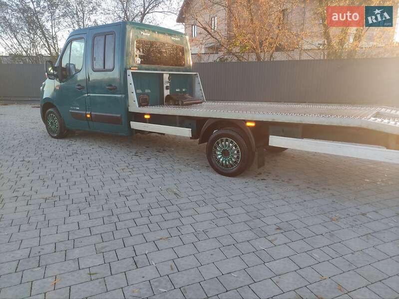 Автовоз Renault Master 2015 в Львові