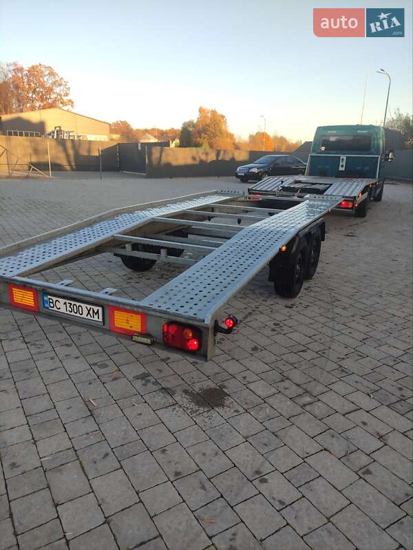 Автовоз Renault Master 2015 в Львові