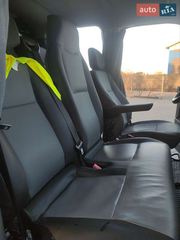 Автовоз Renault Master 2015 в Львові
