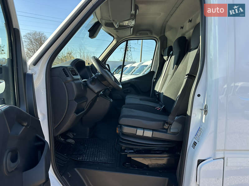 Грузовой фургон Renault Master 2020 в Ровно