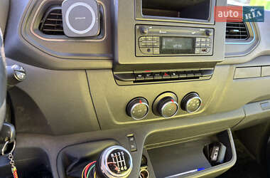 Тентованый Renault Master 2021 в Киеве