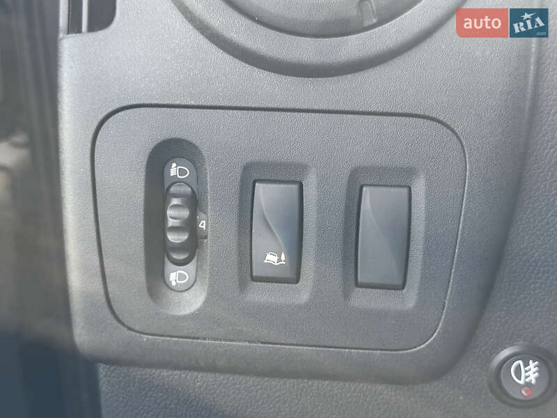 Тентованый Renault Master 2014 в Киеве