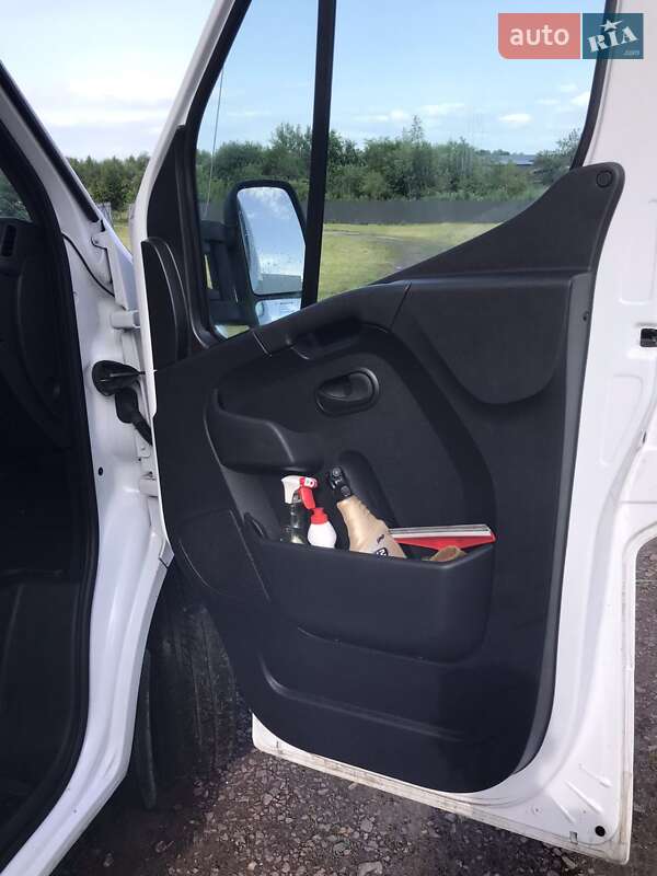 Тентованый Renault Master 2024 в Мостиске