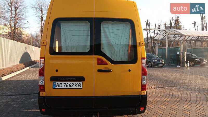 Мінівен Renault Master 2016 в Вінниці