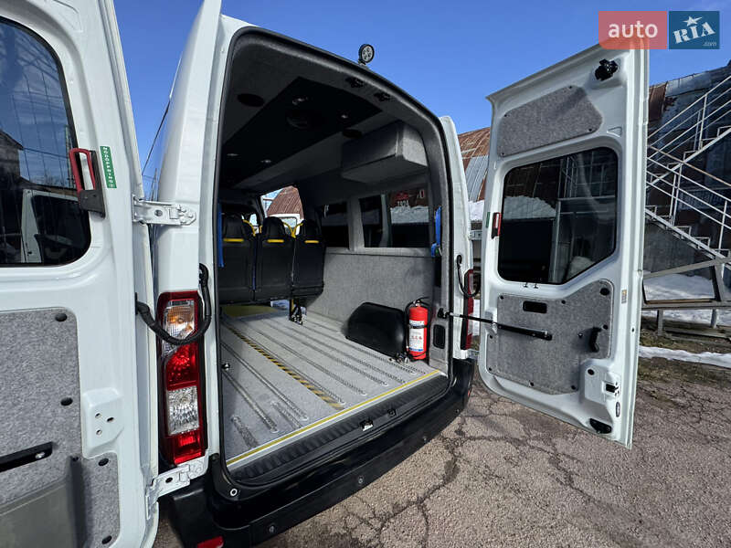 Микроавтобус Renault Master 2016 в Бердичеве фото 64 Микроавтобус Renault Master 2016 в Бердичеве