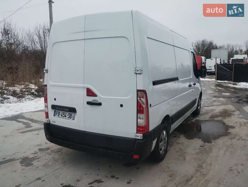Вантажний фургон Renault Master 2018 в Дубні