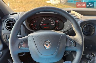 Вантажний фургон Renault Master 2016 в Дубні