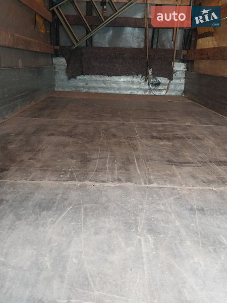 Тентований Renault Master 2005 в Львові