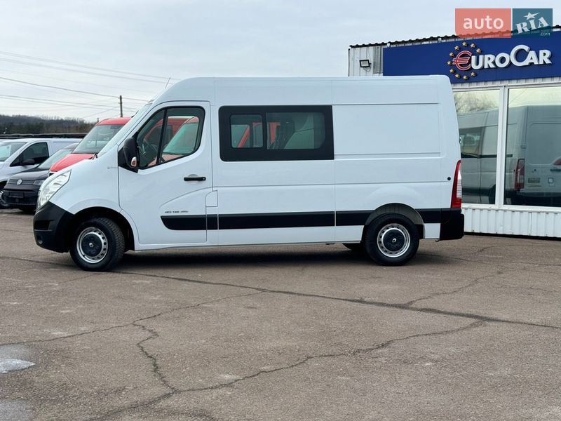 Вантажопасажирський фургон Renault Master 2017 в Києві