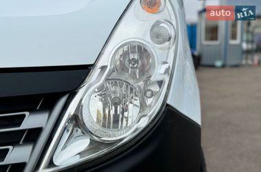 Грузопассажирский фургон Renault Master 2017 в Киеве