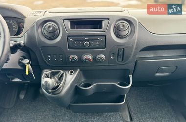 Грузопассажирский фургон Renault Master 2017 в Киеве