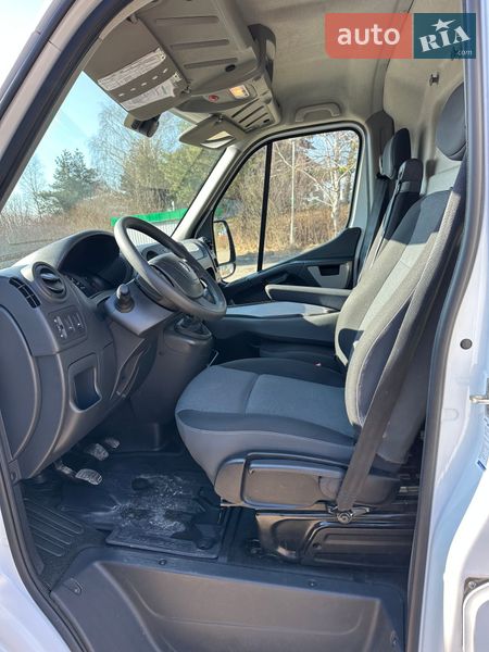 Грузовой фургон Renault Master 2018 в Львове