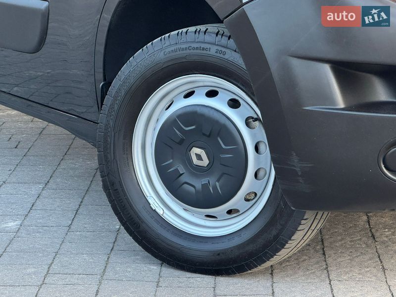 Грузовой фургон Renault Master 2019 в Стрые