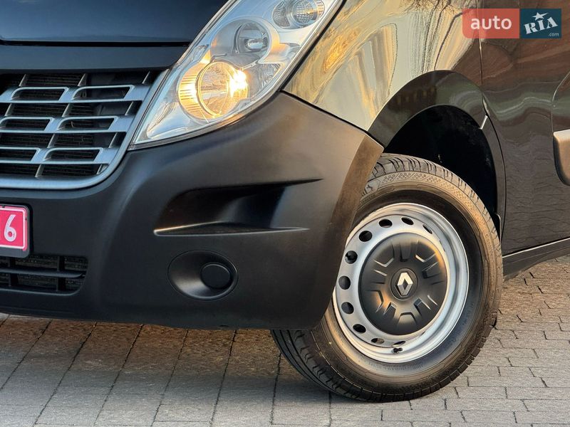 Грузовой фургон Renault Master 2019 в Стрые