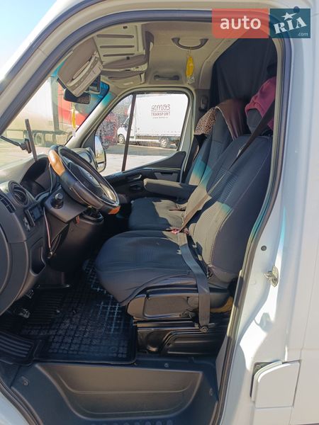 Минивэн Renault Master 2011 в Рава-Русской