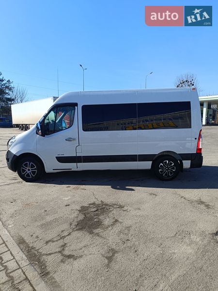 Минивэн Renault Master 2011 в Рава-Русской