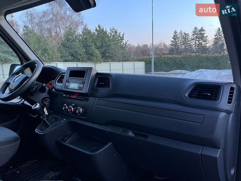 Грузовой фургон Renault Master 2021 в Луцке