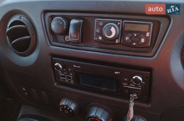 Мінівен Renault Master 2013 в Луцьку