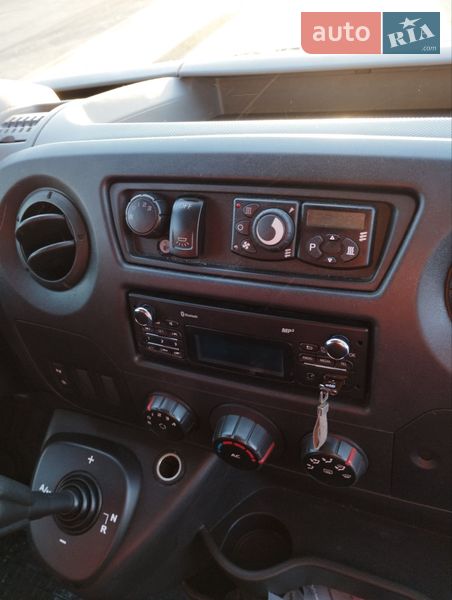 Мінівен Renault Master 2013 в Луцьку