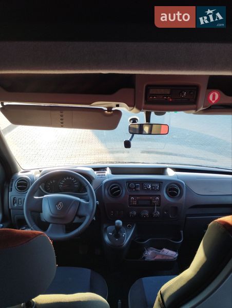 Минивэн Renault Master 2013 в Луцке