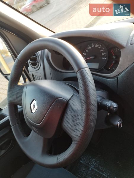 Мінівен Renault Master 2013 в Луцьку