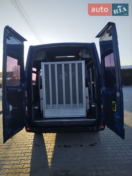 Мінівен Renault Master 2013 в Луцьку