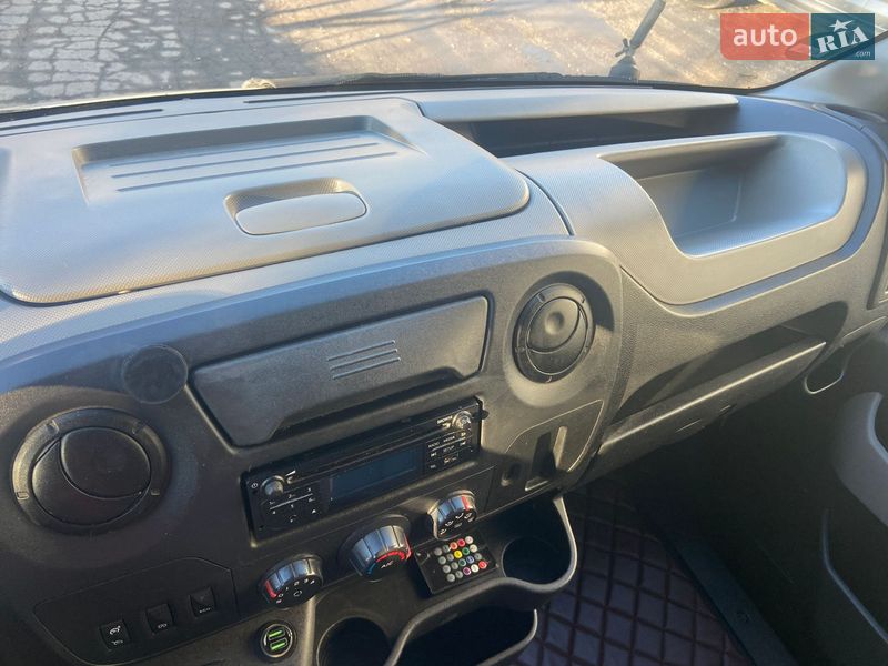 Тентованый Renault Master 2016 в Житомире фото 27 Тентованый Renault Master 2016 в Житомире