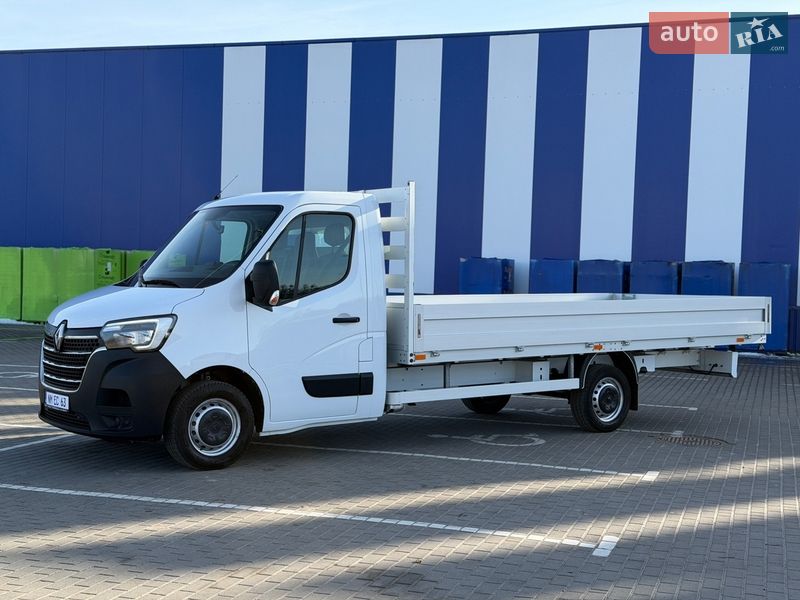 Renault Master 2021