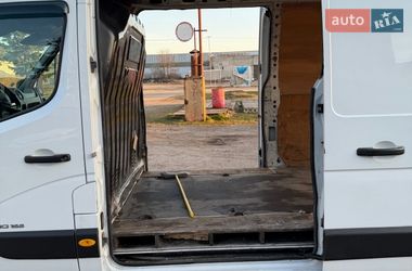 Грузовой фургон Renault Master 2017 в Мукачево
