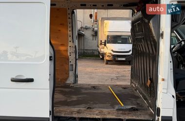 Грузовой фургон Renault Master 2017 в Мукачево