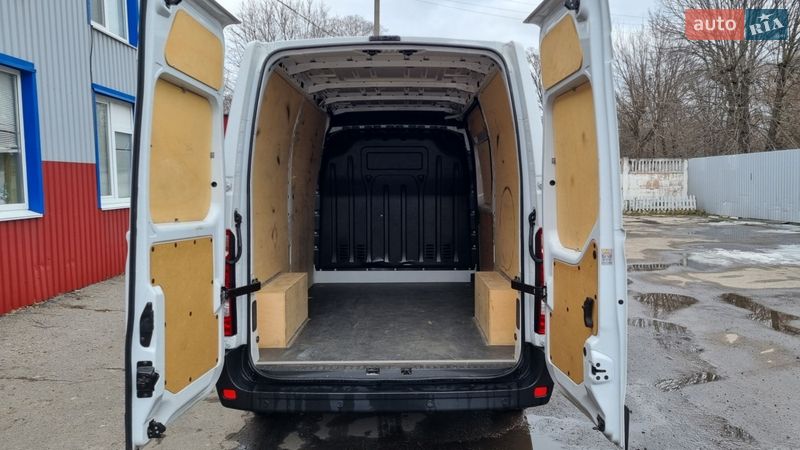 Грузовой фургон Renault Master 2019 в Черкассах