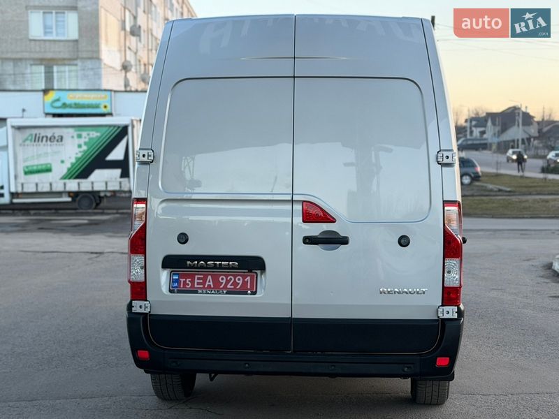 Грузовой фургон Renault Master 2021 в Дубно