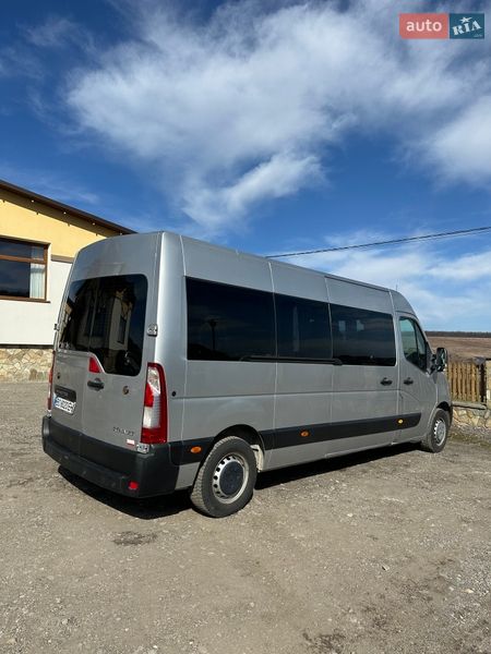 Мінівен Renault Master 2011 в Бережанах