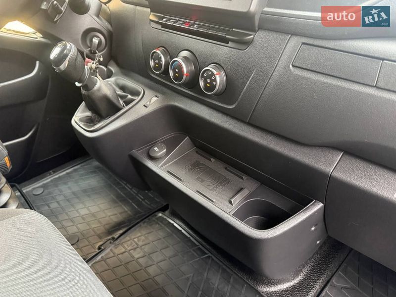 Тентованый Renault Master 2021 в Днепре
