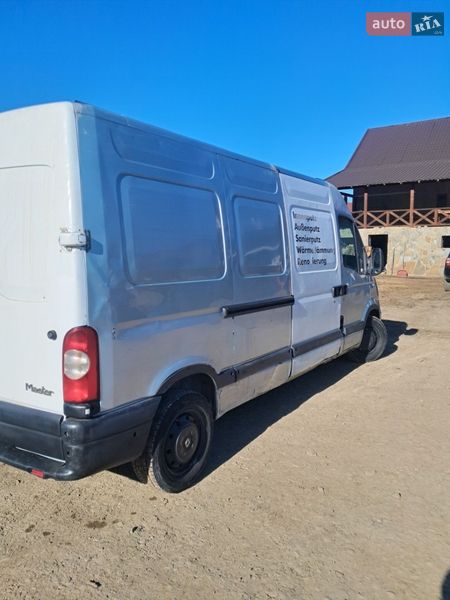 Грузовой фургон Renault Master 2008 в Косове