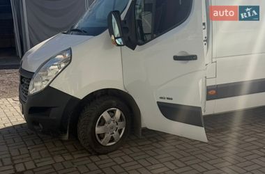 Грузовой фургон Renault Master 2015 в Львове