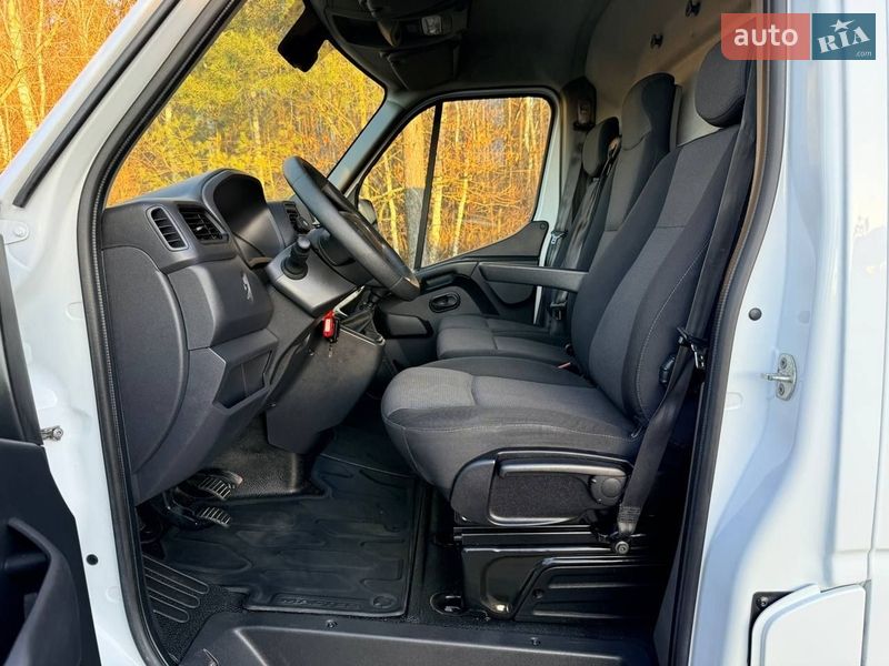 Грузовой фургон Renault Master 2021 в Киеве