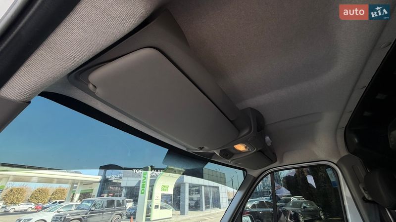 Вантажний фургон Renault Master 2023 в Львові