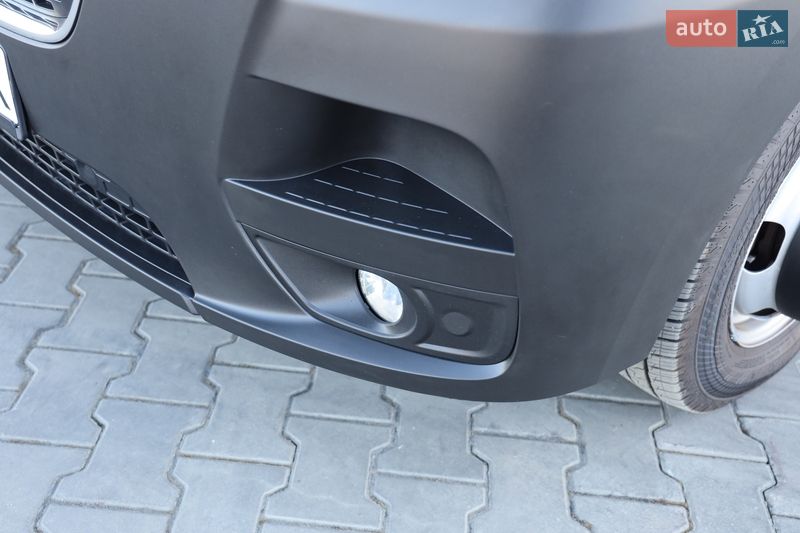 Платформа Renault Master 2020 в Луцьку