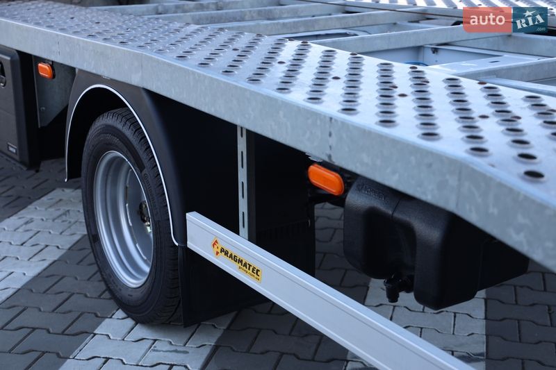 Платформа Renault Master 2020 в Луцьку