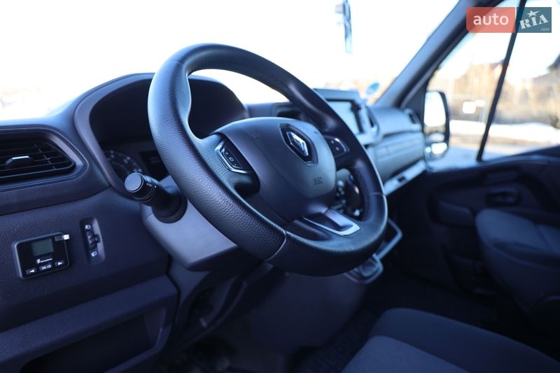 Платформа Renault Master 2020 в Луцьку